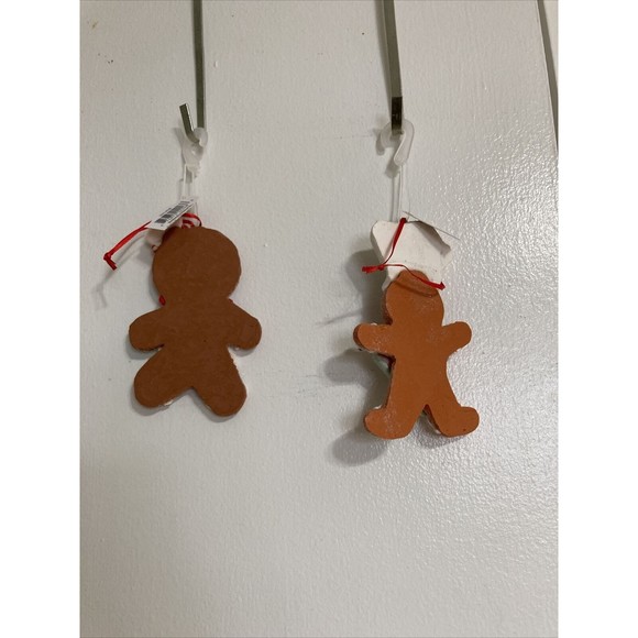 Gingerbread Cookie Girl and Boy Bakers Christmas Holiday Ornaments Set of 2 - Picture 5 of 9